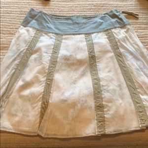 Hugo boss skirt size 38, never worn